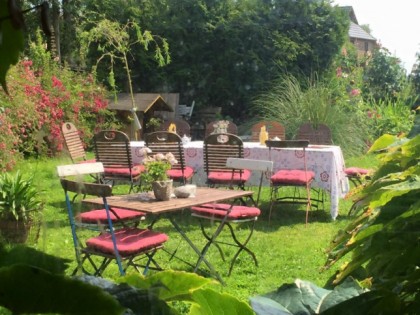 照片: Blumencaf&amp;eacute; R&amp;uuml;gen - S&amp;ouml;k di wat ut